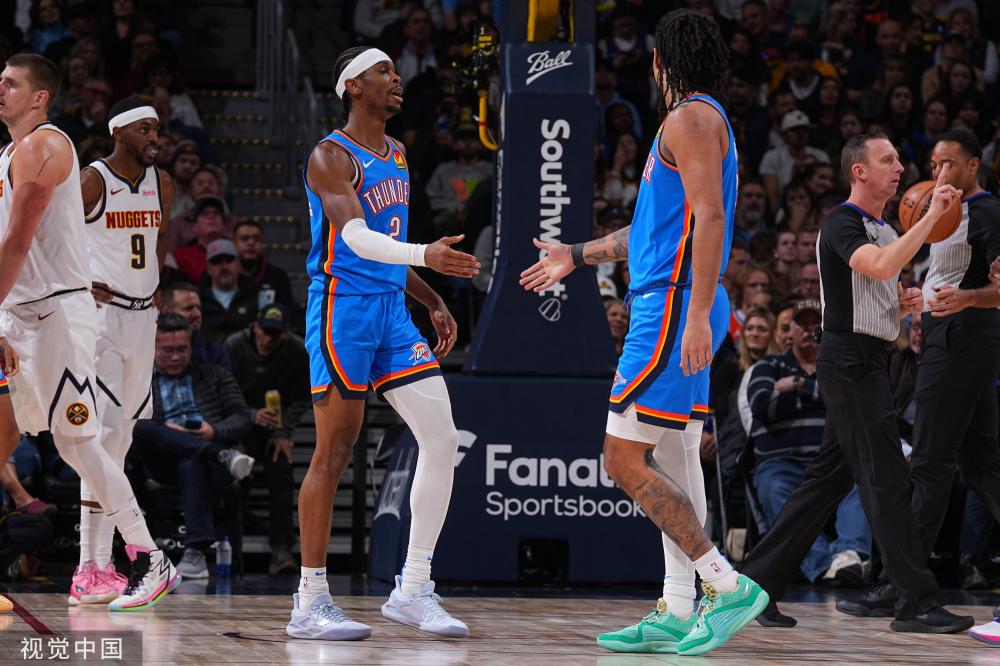 当时他被休 当时他被休